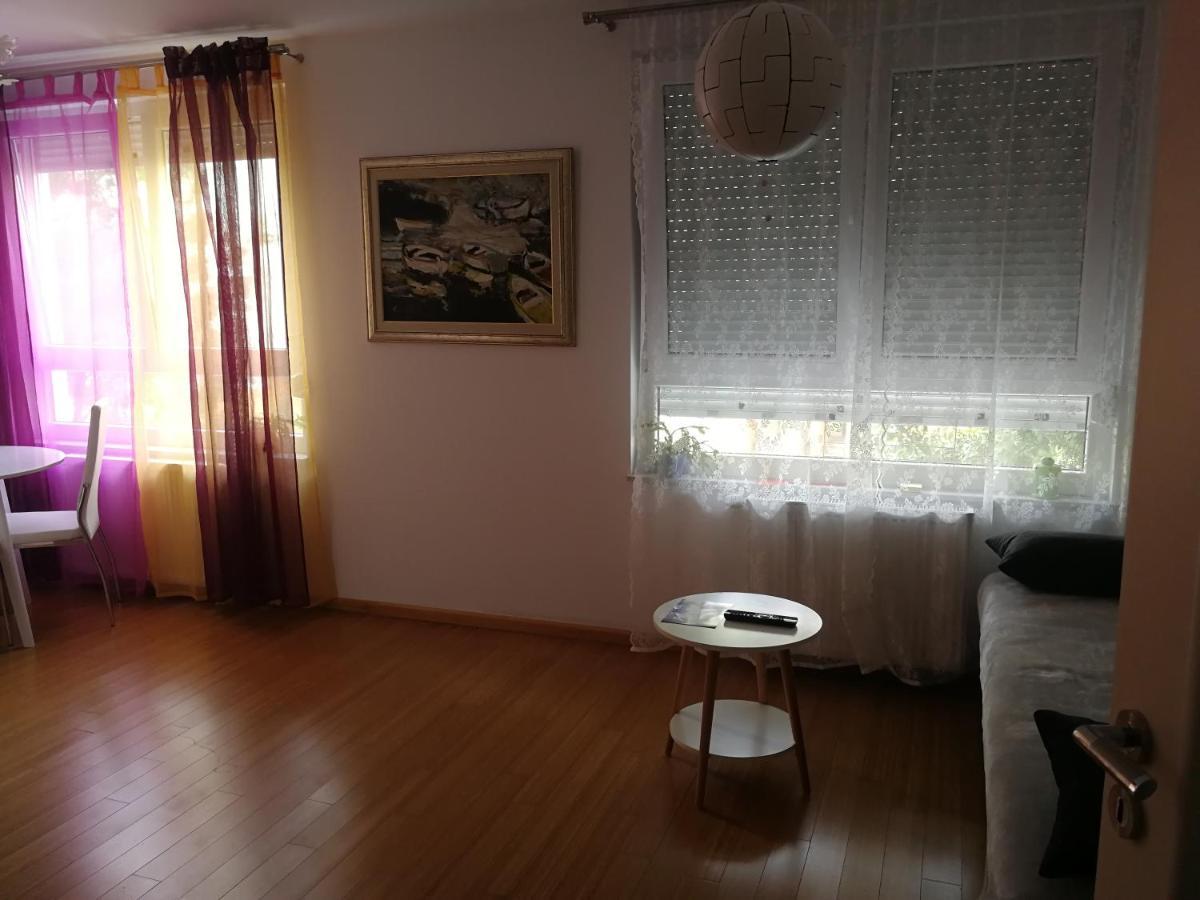 Iver Apartman Сесвете Экстерьер фото
